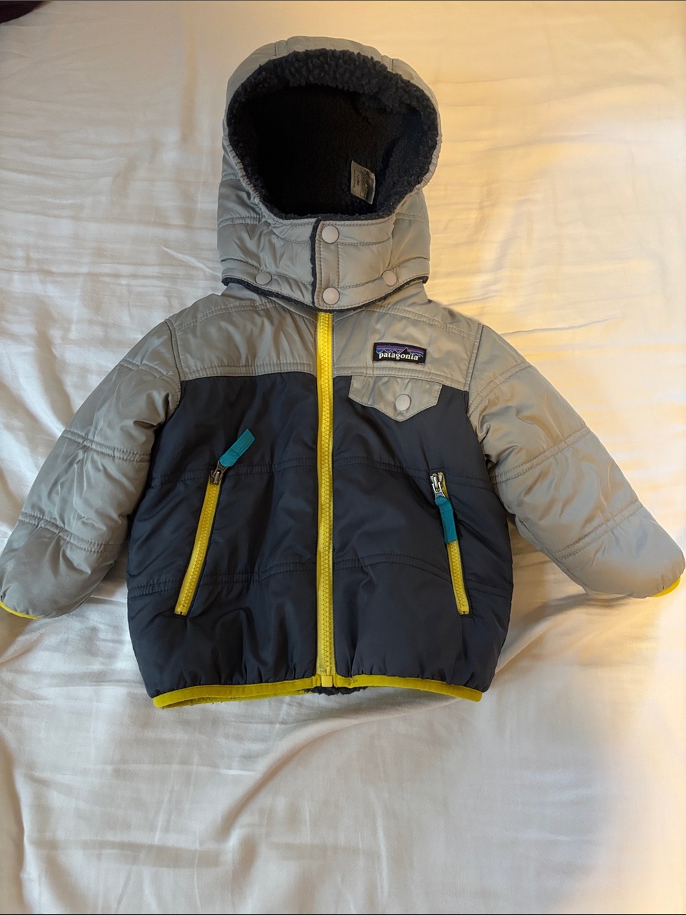 Patagonia Baby Reversible Tribbles Hoody (12-18 Months)